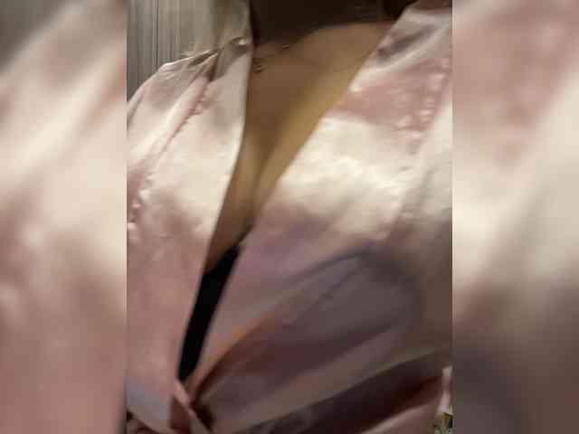 EmilyLeah webcam