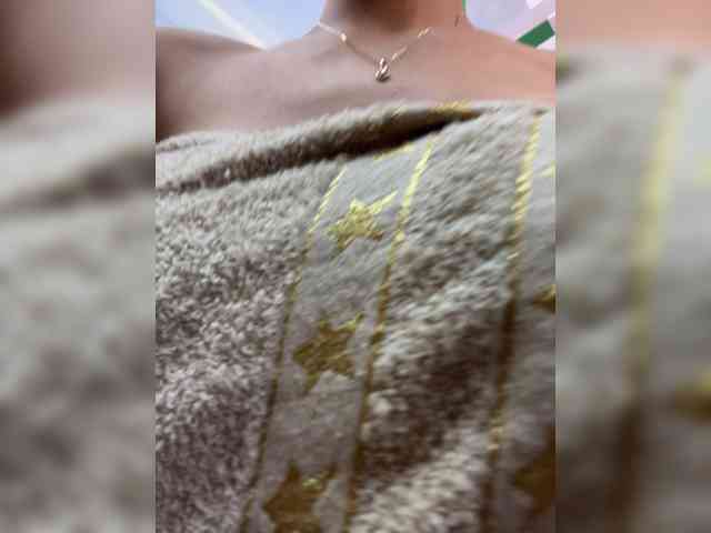 EmilyLeah webcam