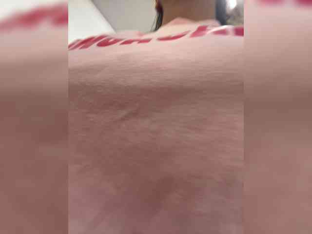 EmilyLeah webcam