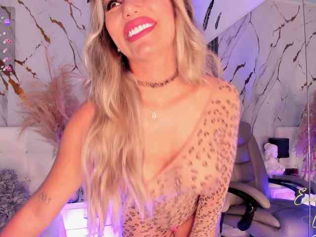 EmilyLeah webcam