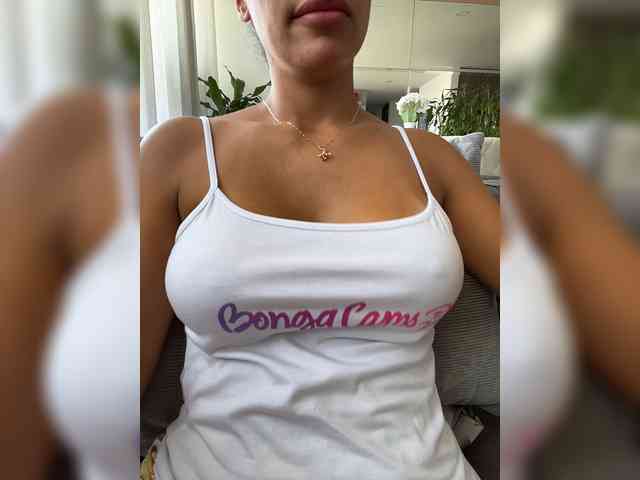 EmilyLeah webcam