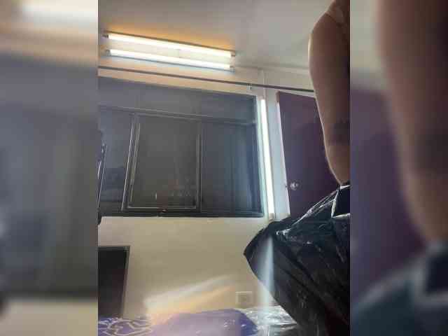 EmilyLeah webcam