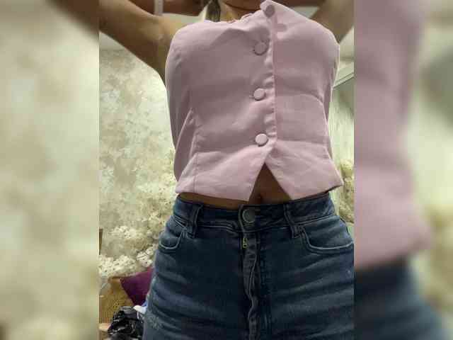EmilyLeah webcam