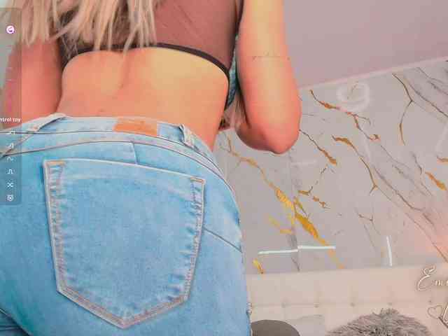 EmilyLeah EmilyLeah