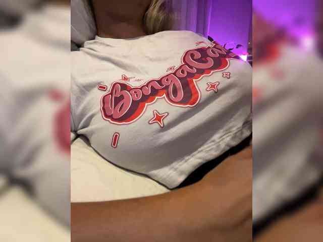 EmilyLeah webcam