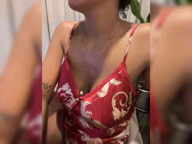 EmilyLeah webcam