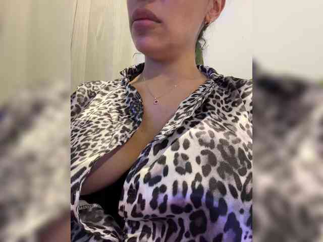 EmilyLeah webcam