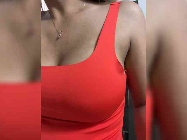 EmilyLeah webcam