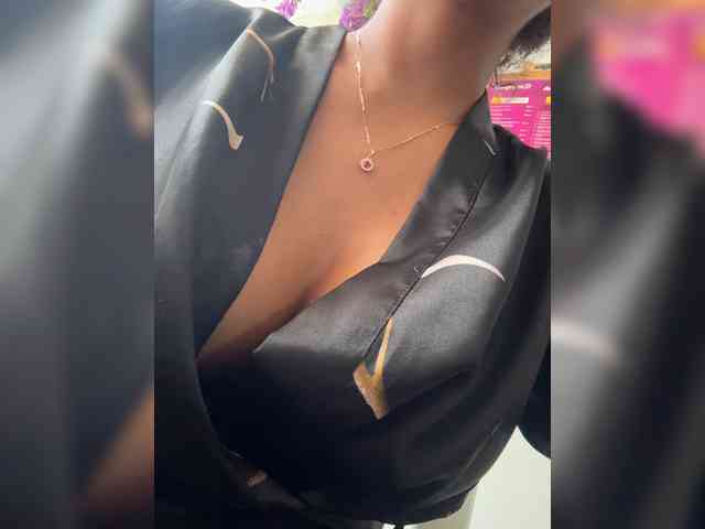 EmilyLeah webcam
