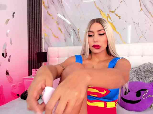 EmilyLeah webcam