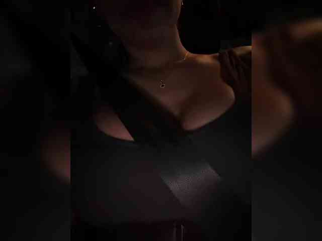 EmilyLeah webcam