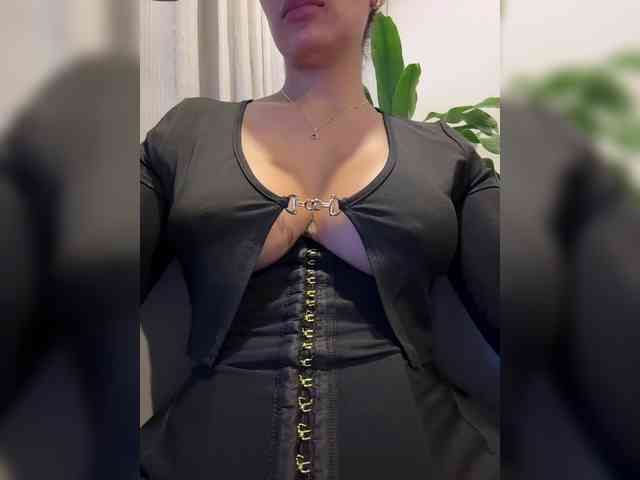 EmilyLeah webcam