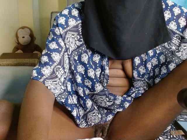 Queen04_ webcam