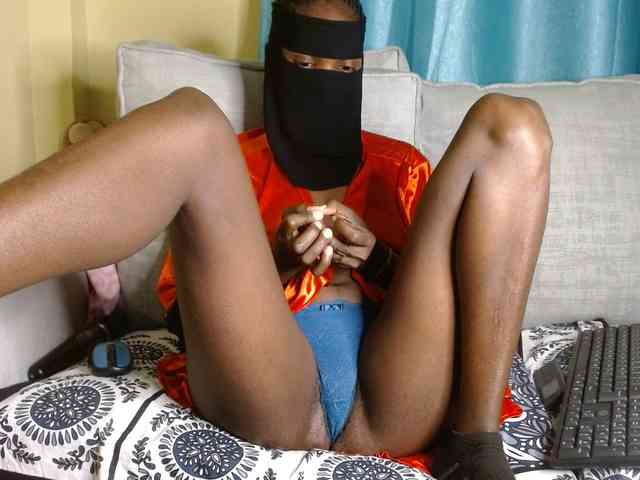 Queen04_ webcam