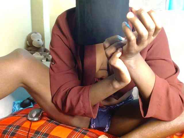 Queen04_ webcam