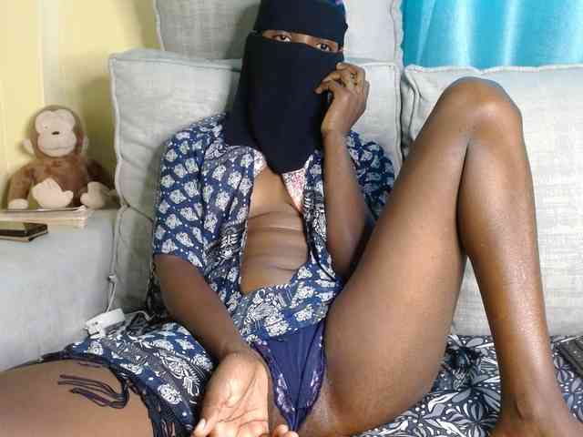 Queen04_ webcam