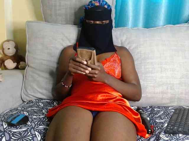 Queen04_ webcam