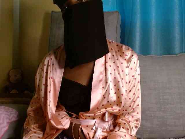 Queen04_ webcam