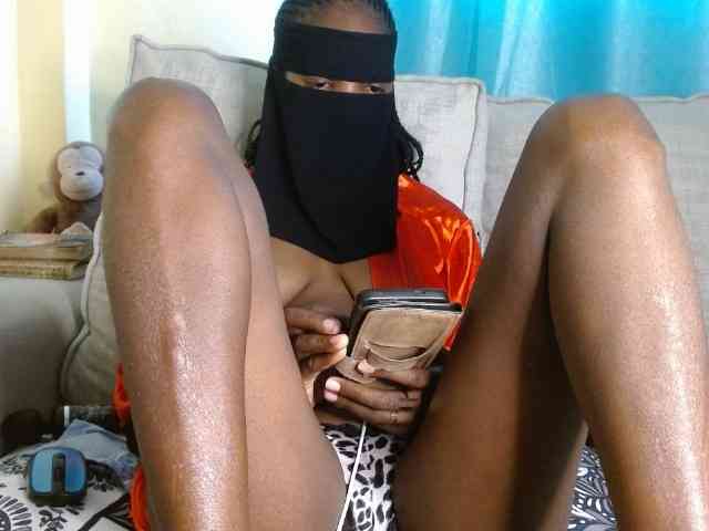 Queen04_ webcam