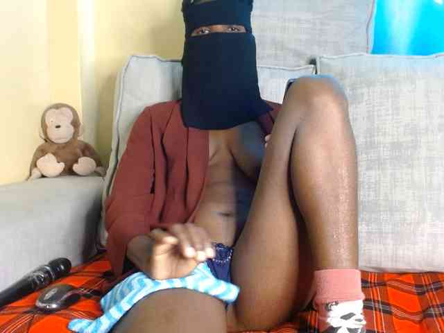 Queen04_ webcam