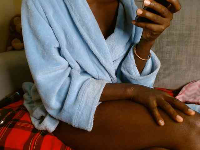 Queen04_ webcam