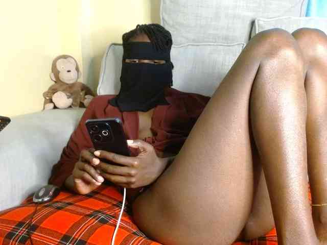 Queen04_ webcam