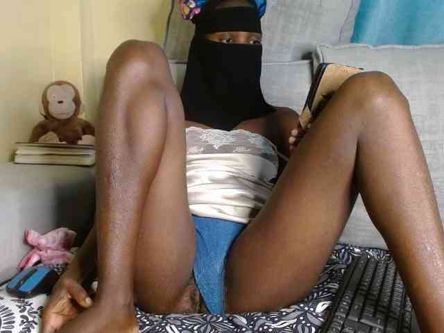 Queen04_ webcam