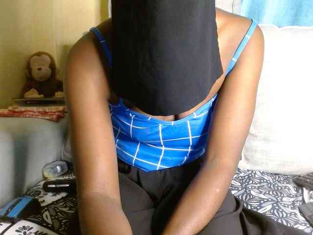 Queen04_ webcam