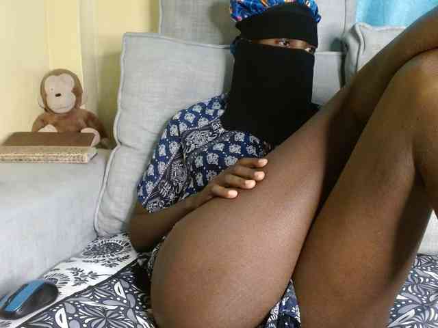 Queen04_ webcam