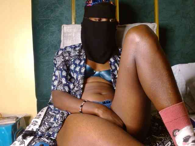 Queen04_ webcam
