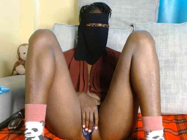 Queen04_ webcam