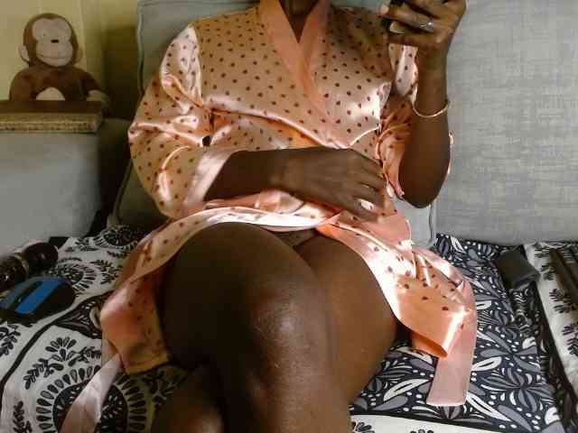 Queen04_ webcam