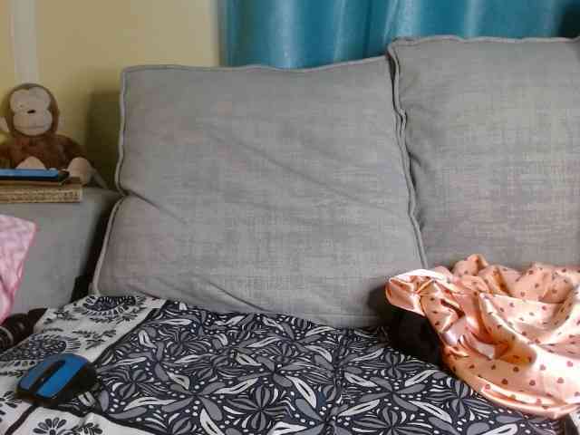 Queen04_ webcam