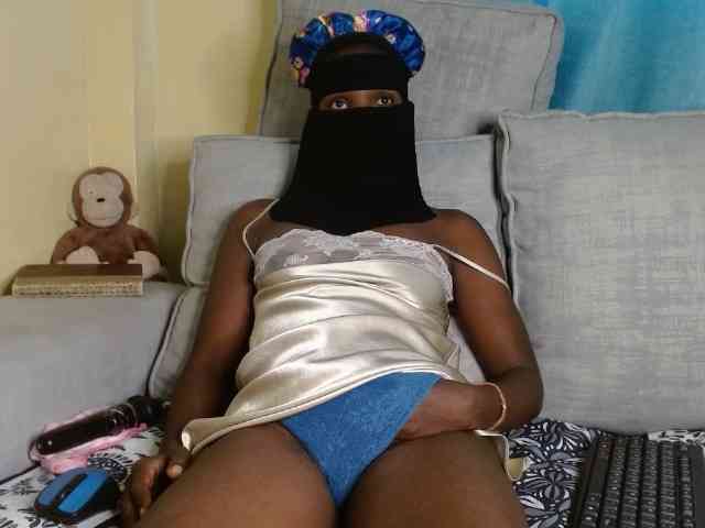 Queen04_ webcam