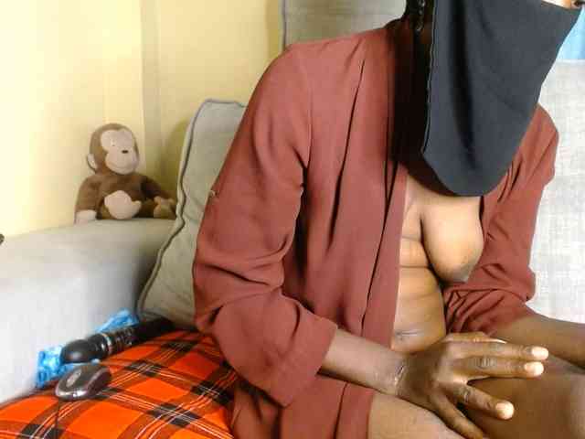 Queen04_ webcam