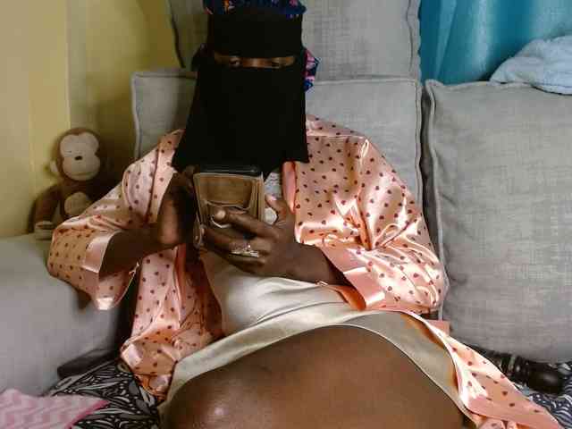 Queen04_ webcam