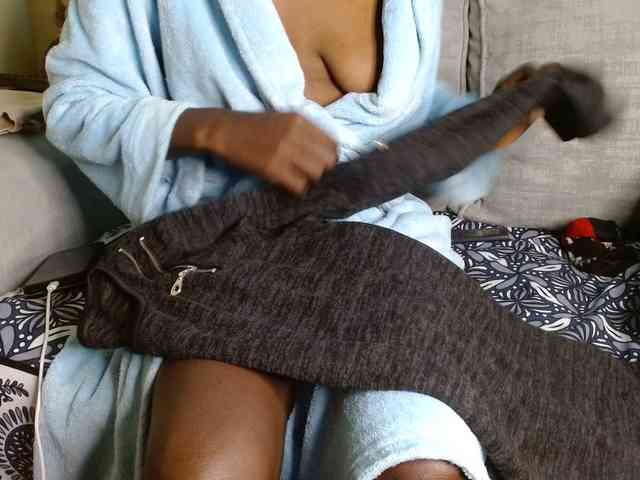 Queen04_ webcam