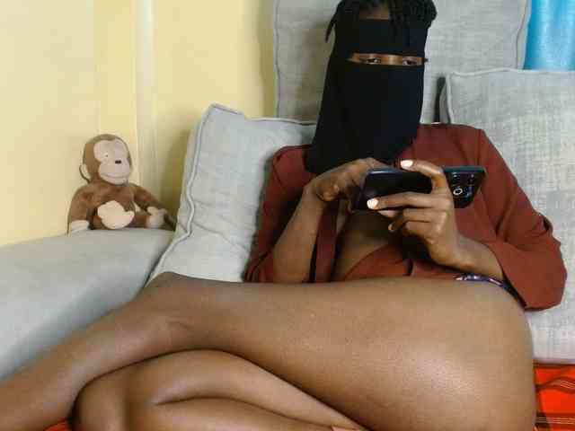 Queen04_ webcam