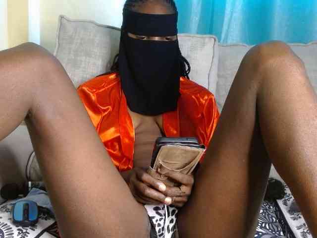 Queen04_ webcam