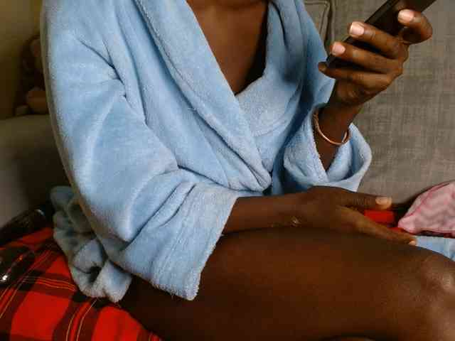 Queen04_ webcam