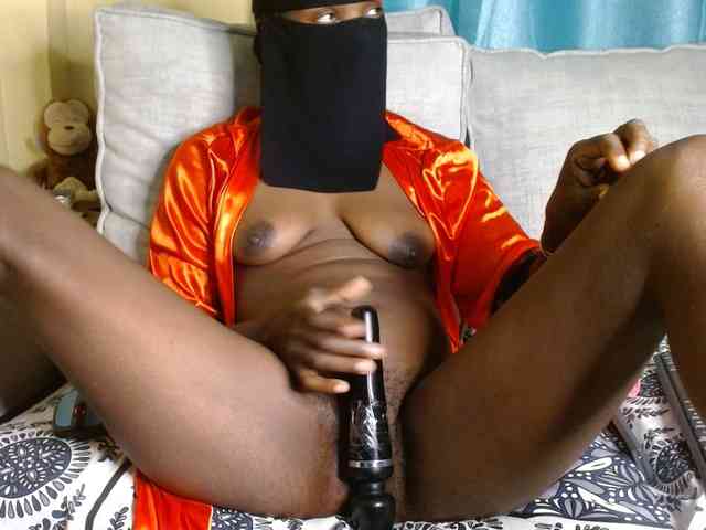 Queen04_ webcam