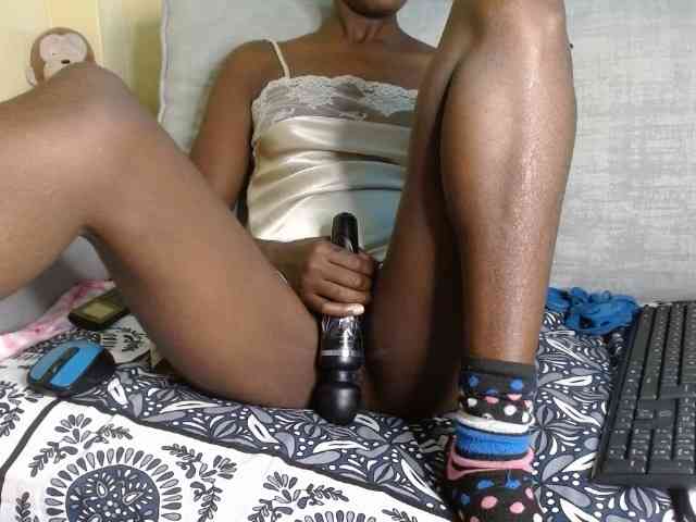 Queen04_ webcam