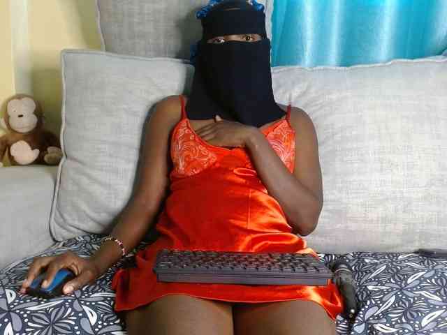 Queen04_ webcam