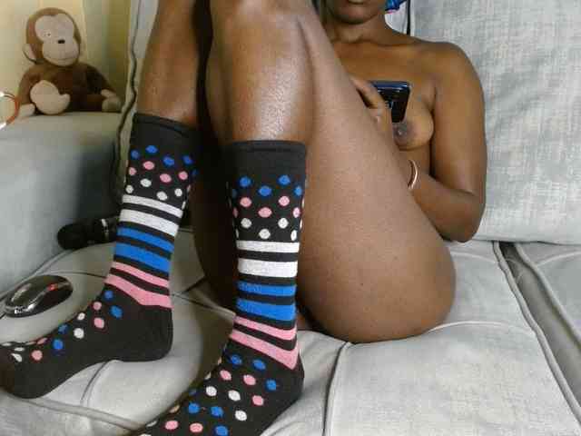 Queen04_ webcam