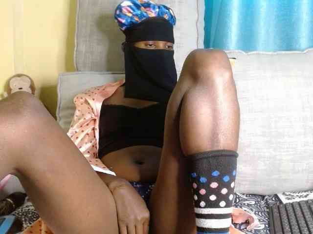 Queen04_ webcam