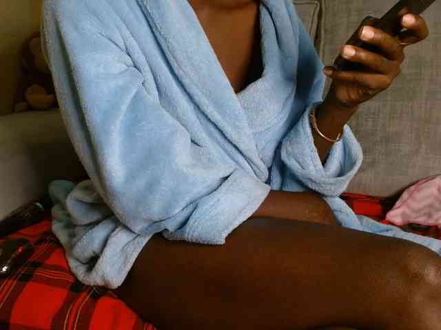 Queen04_ webcam