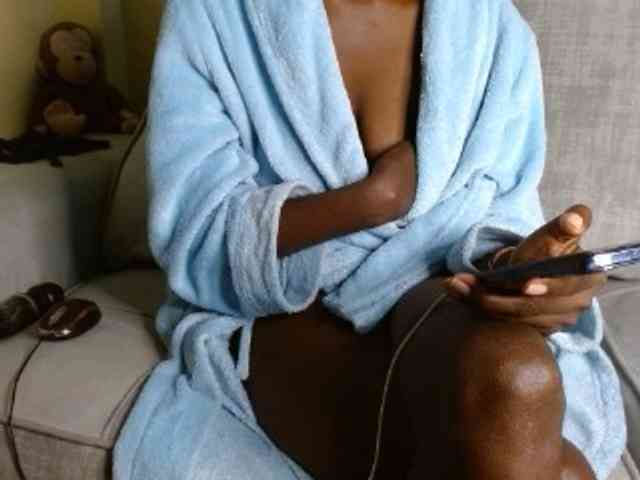 Queen04_ webcam
