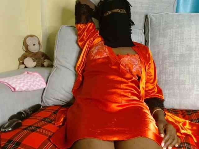 Queen04_ webcam
