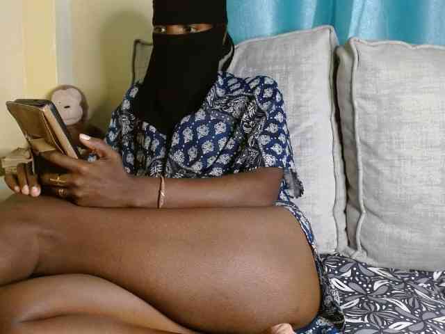 Queen04_ webcam