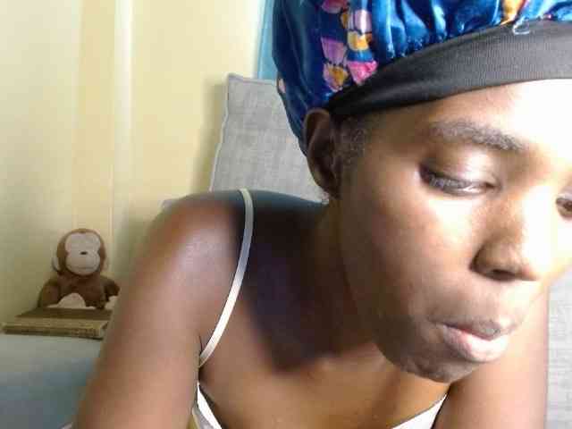 Queen04_ webcam